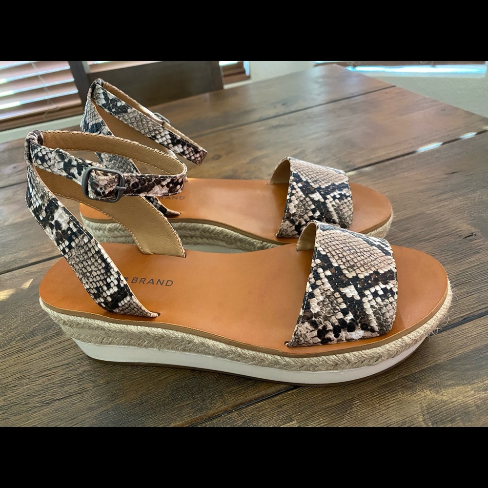 Lucky Brand Wedges NWOT